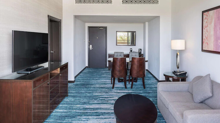 Radisson Blu Hotel & Resort, Al Ain